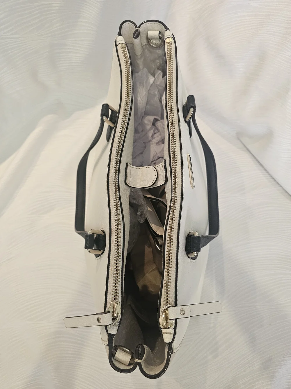 kate spade Laurel Way Leighann Cream Leather Tote with Black Handles